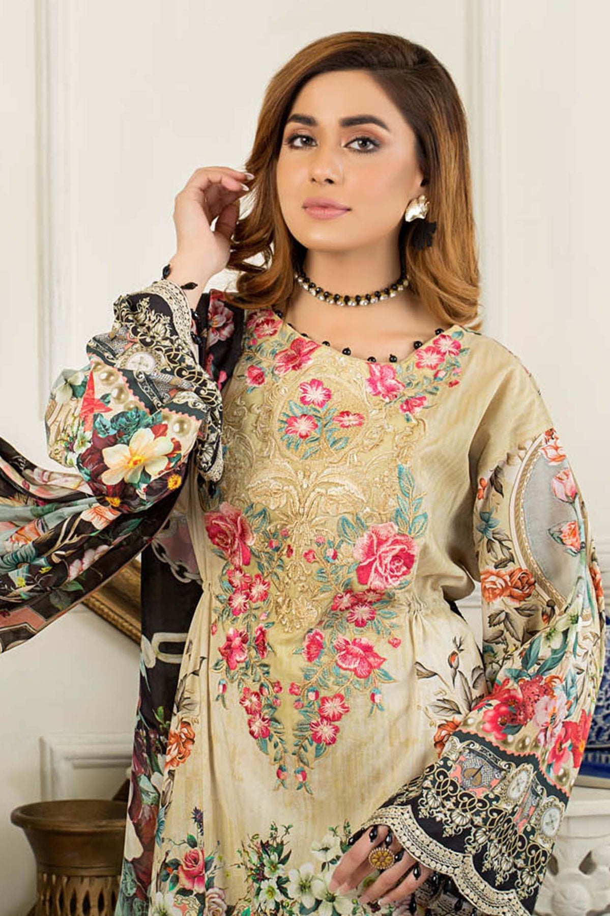 Adan's Libas Tropical S/Lawn'22 D#6