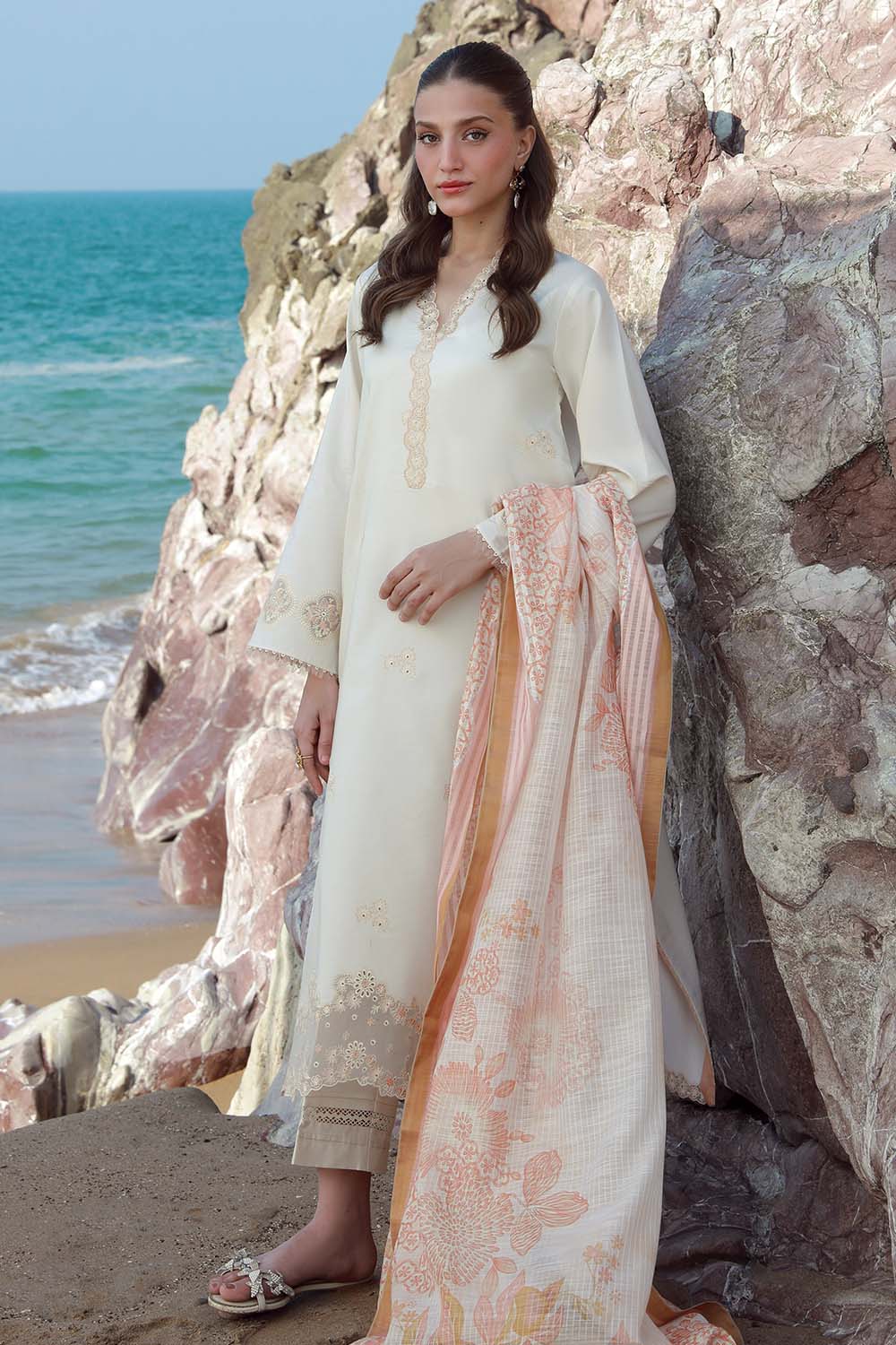 Seran Afsanah Lawn`25 (V#2) D#08