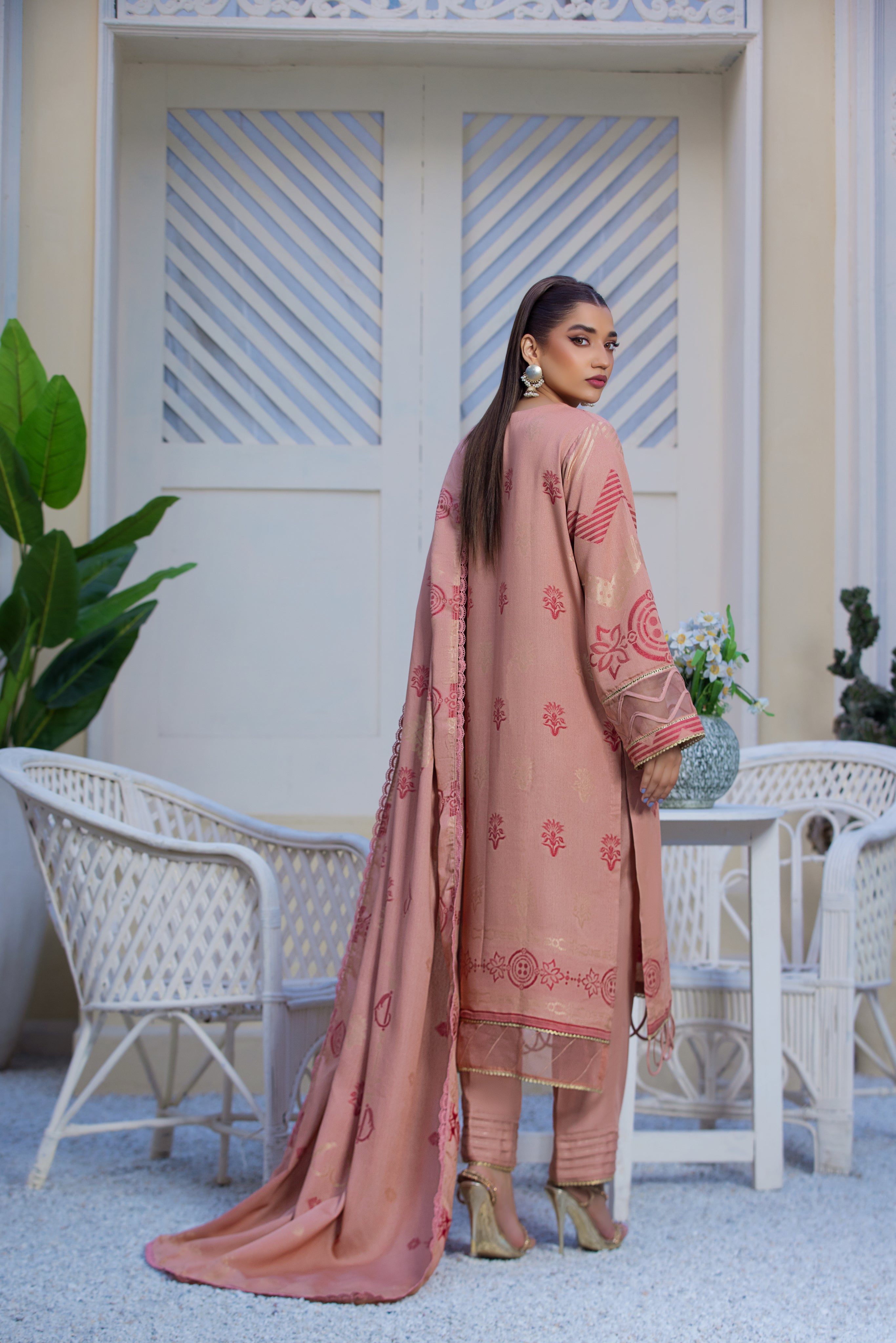 Sitara Jacquard Karandi`24 D#2306-A