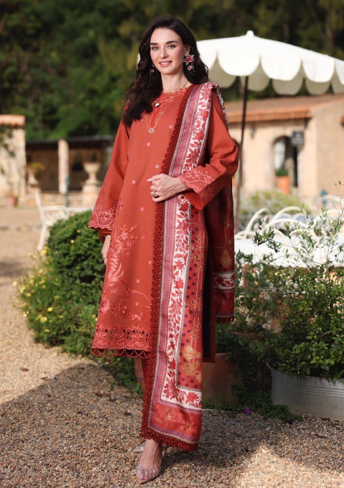 Ayleen Luxe Blossom`26 (ELARA)