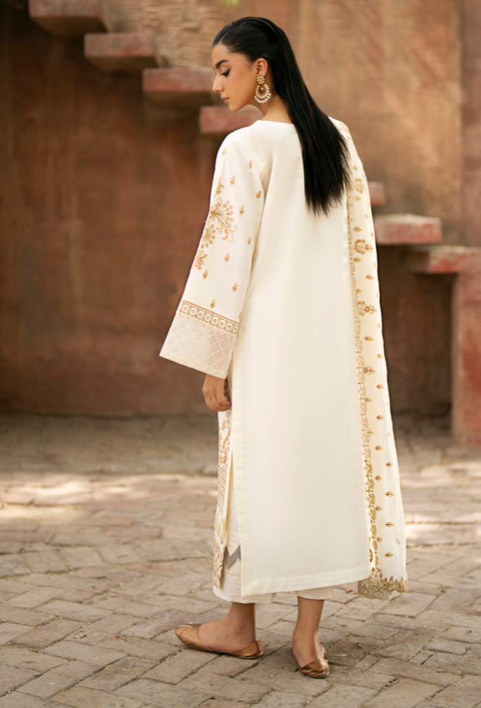 Hamdam Selin Emb Lawn`25 D#02