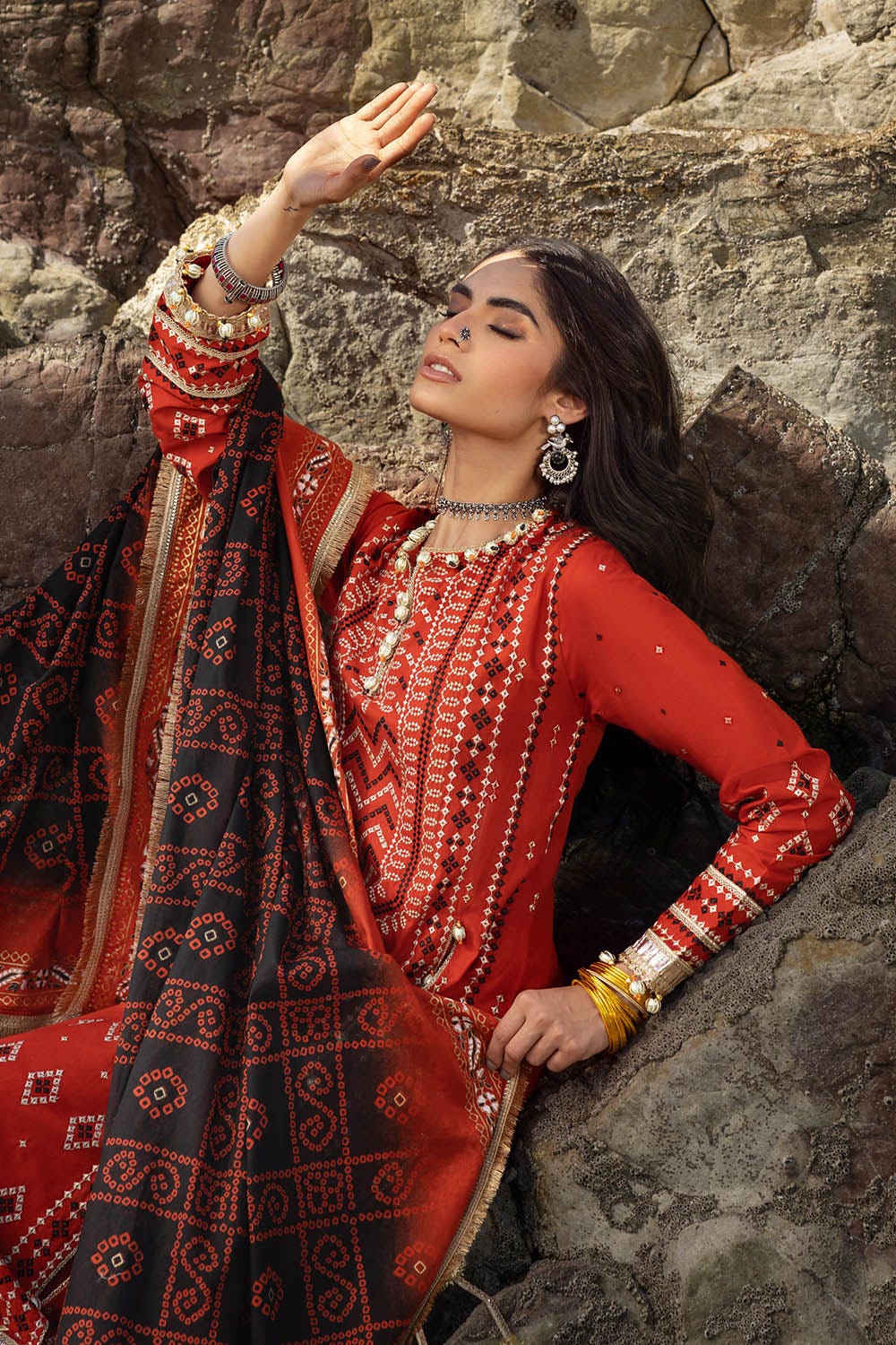 Gul Ahmed Summer Lawn'25 CL#52443-A