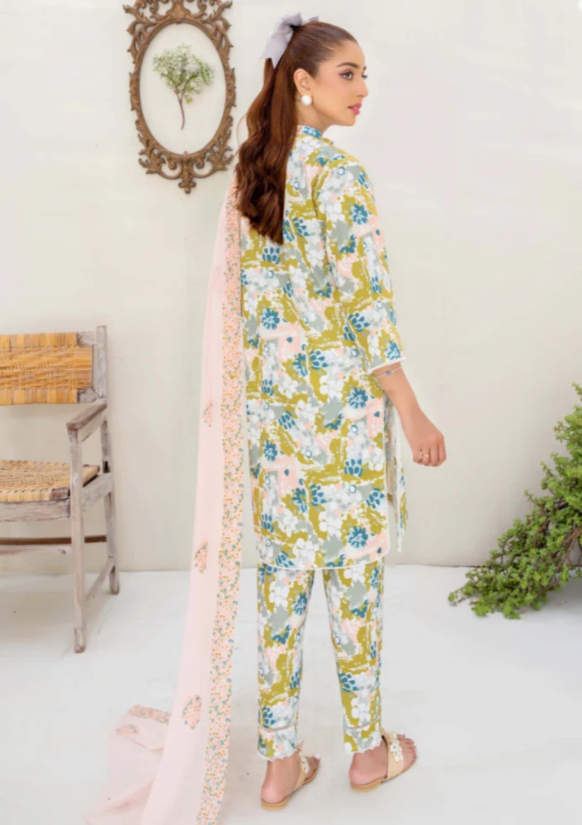 Humdum Ziva Emb Lawn'25 D#09