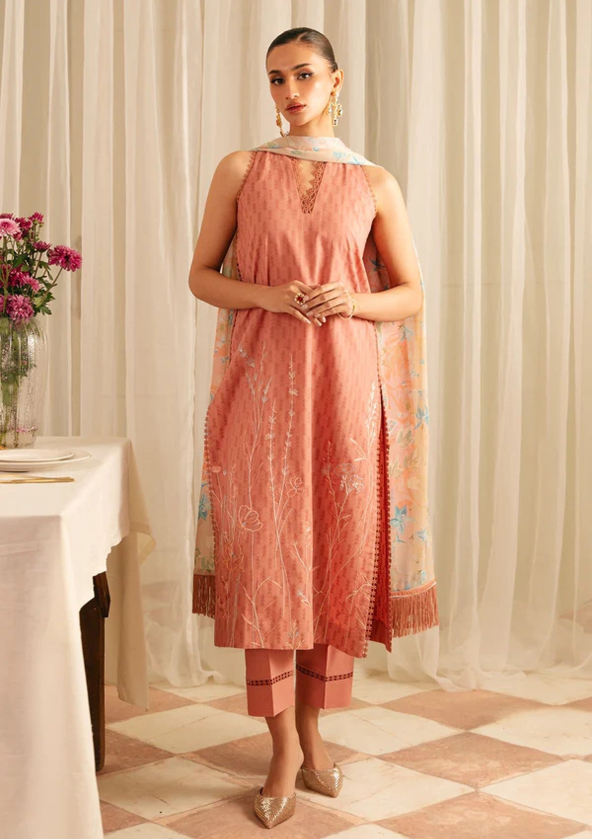 Sahar Jacquard Emb Lawn`25 FL#03