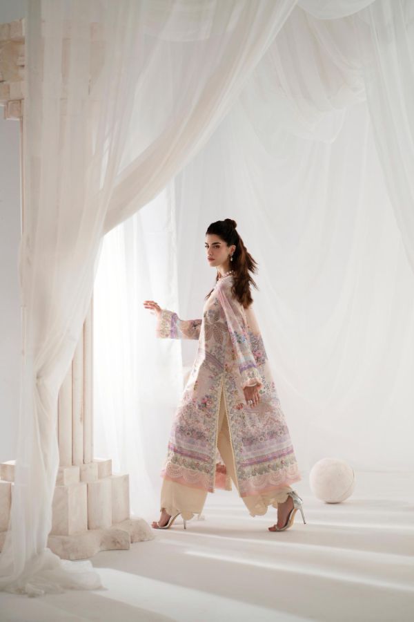 AJR Garden Whispers Silk`25 D#3