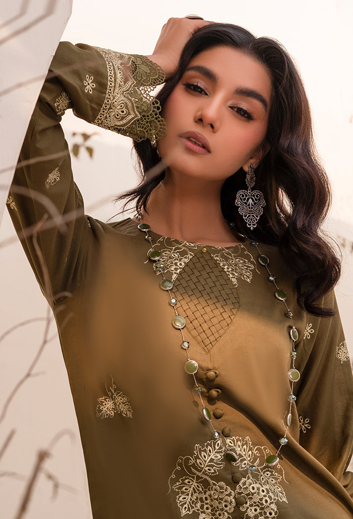 Humdum Arzu Luxury Lawn'24 D#04