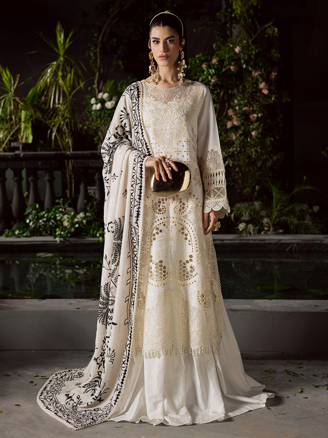 Mahnur Amelia Luxury Winter`25 AM#03