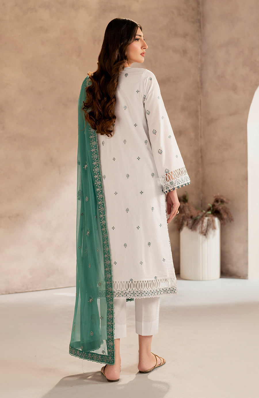 Zarif Lawn`25 D#5 (SEMIL)