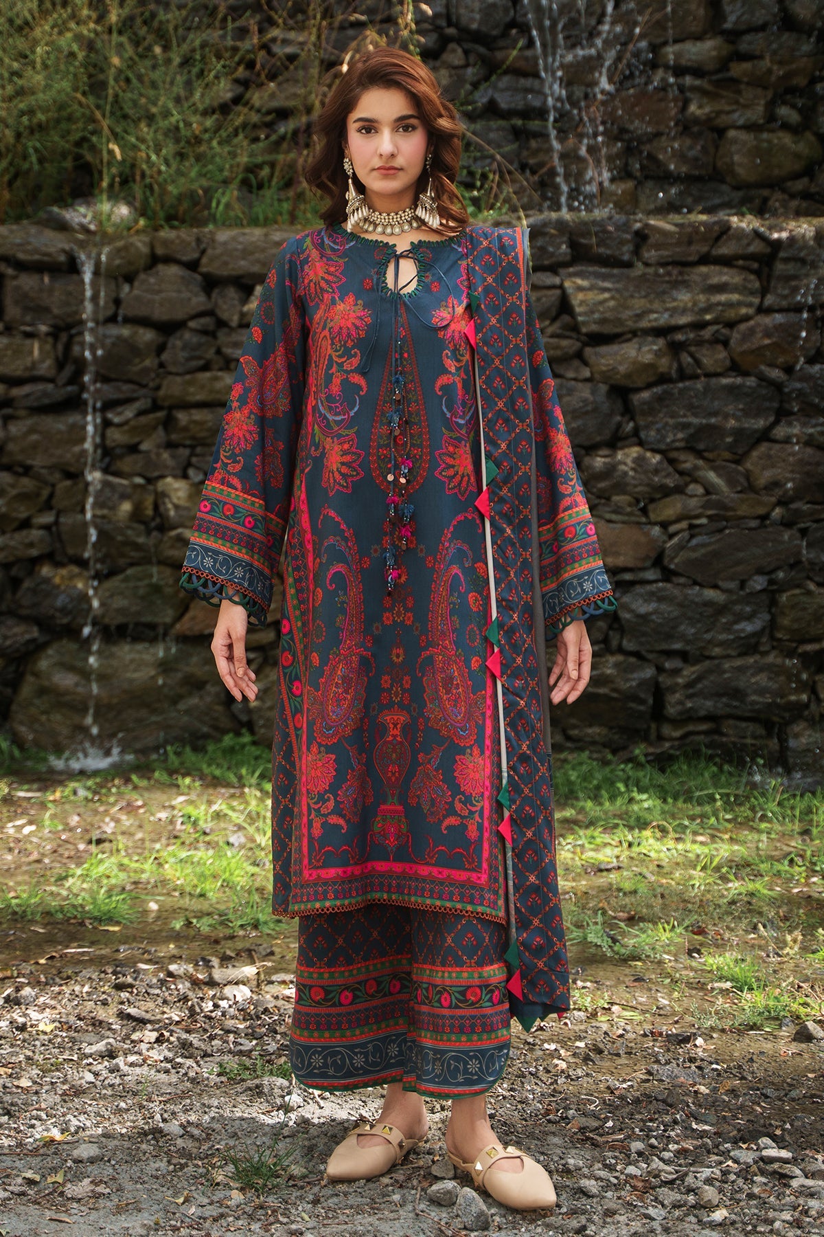 BR Charizma C-prints Linen'26 CPW#6