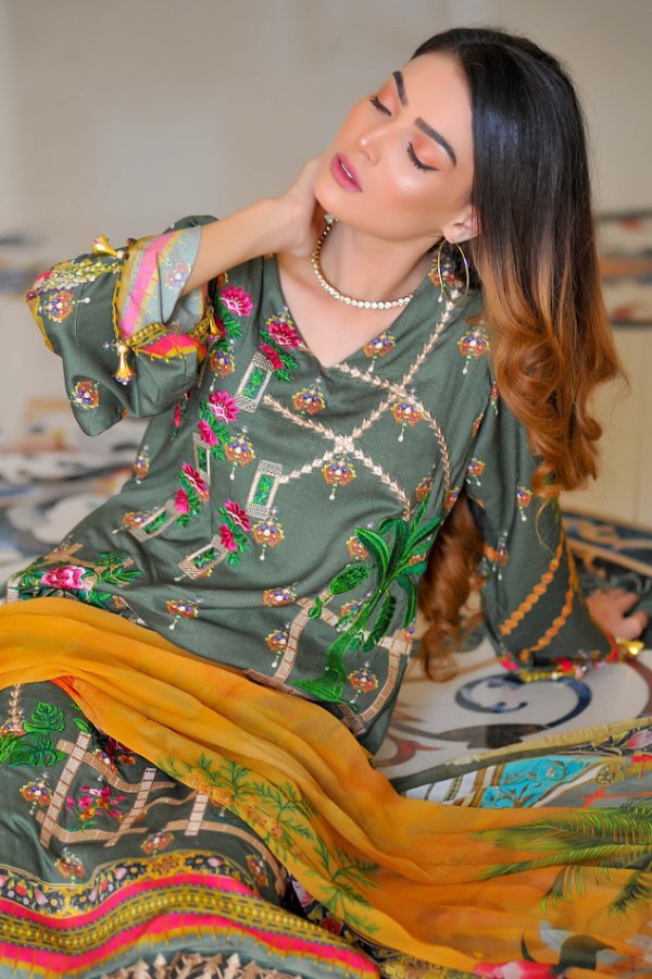 E9 Digital Viscose Linen`22 D#18