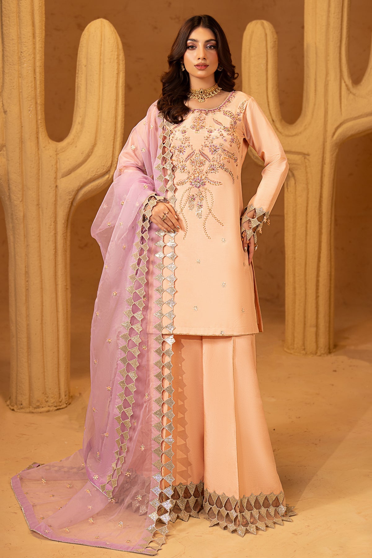 Maryam`s Noir Luxe`26 D#1506