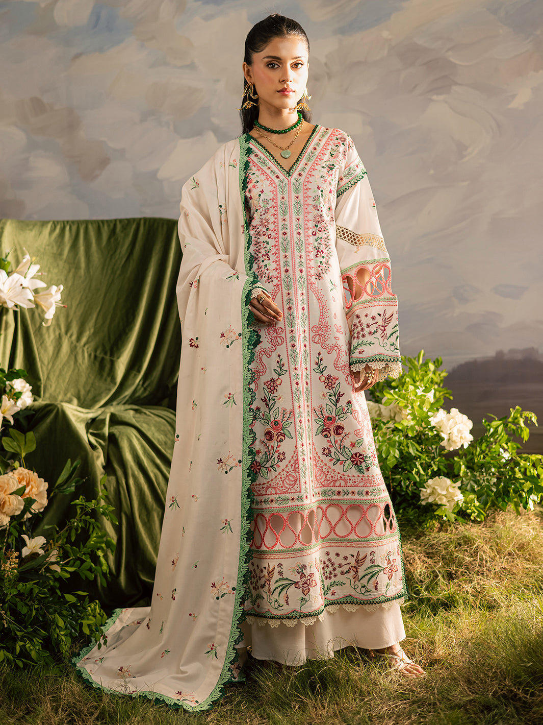Mahnur Kaia Emb Linen`25 D#11
