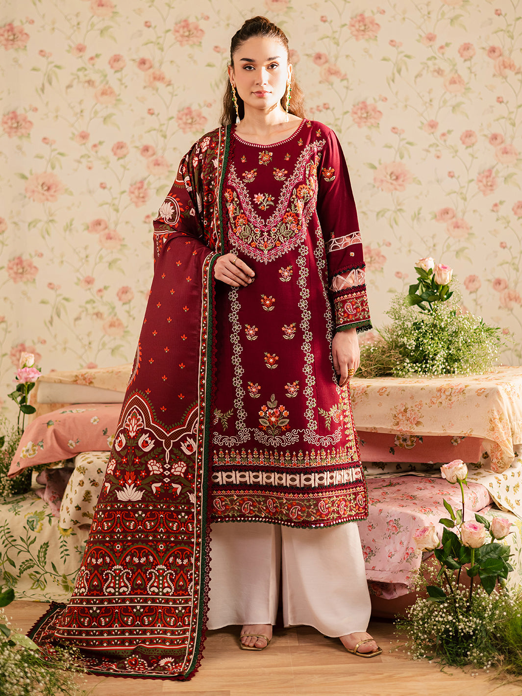 Mahnur Kaia Emb Linen`25 D#12