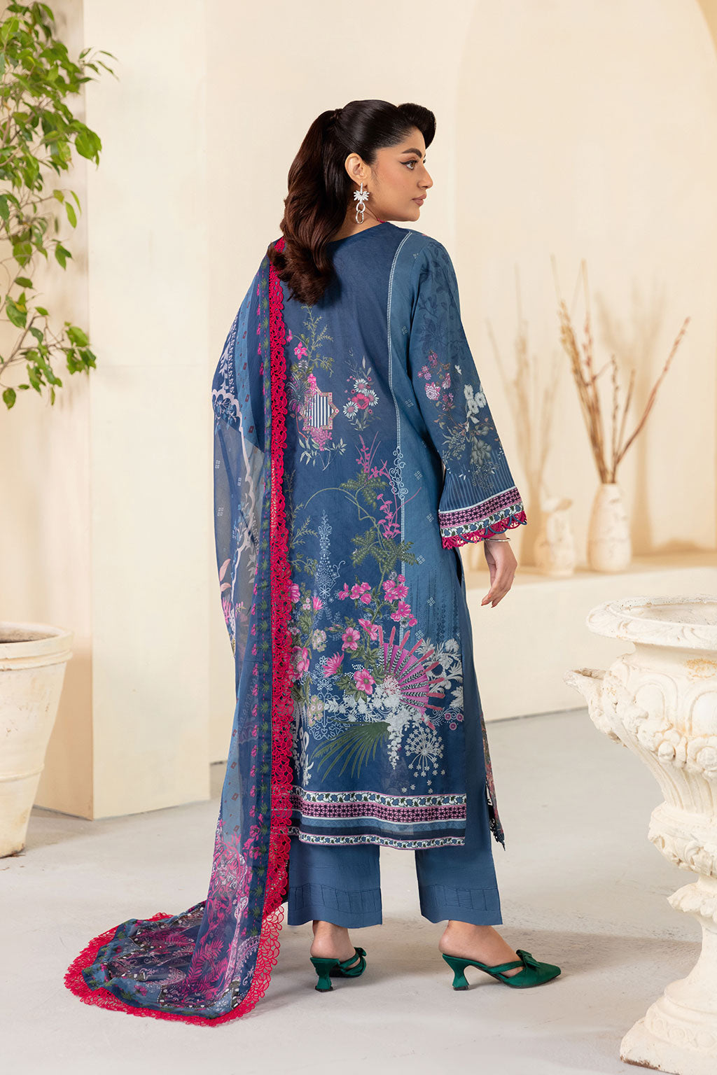 Ramsha Mashaal L/Lawn'25 Vol-13 D#1305
