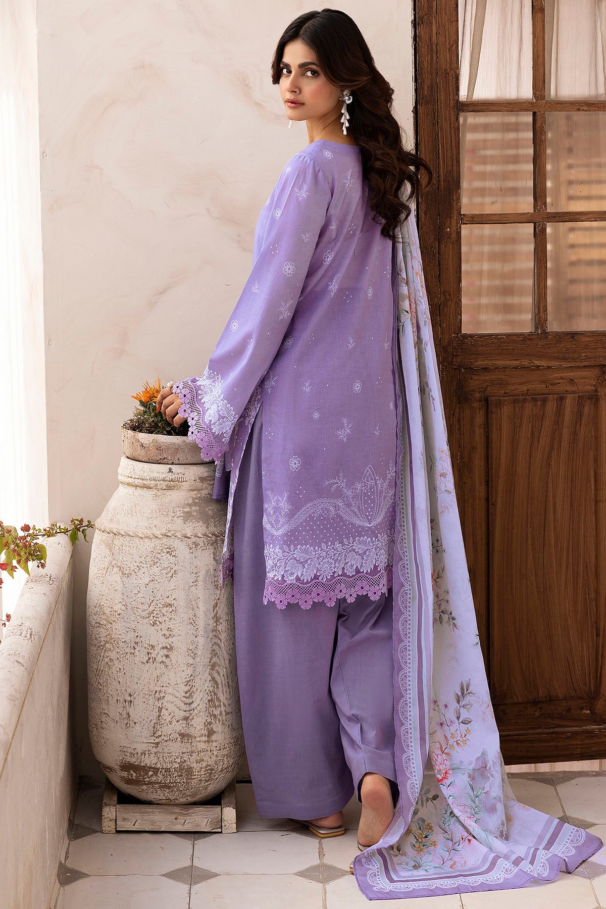 Motifz Digital Print Lawn`25 D#5415