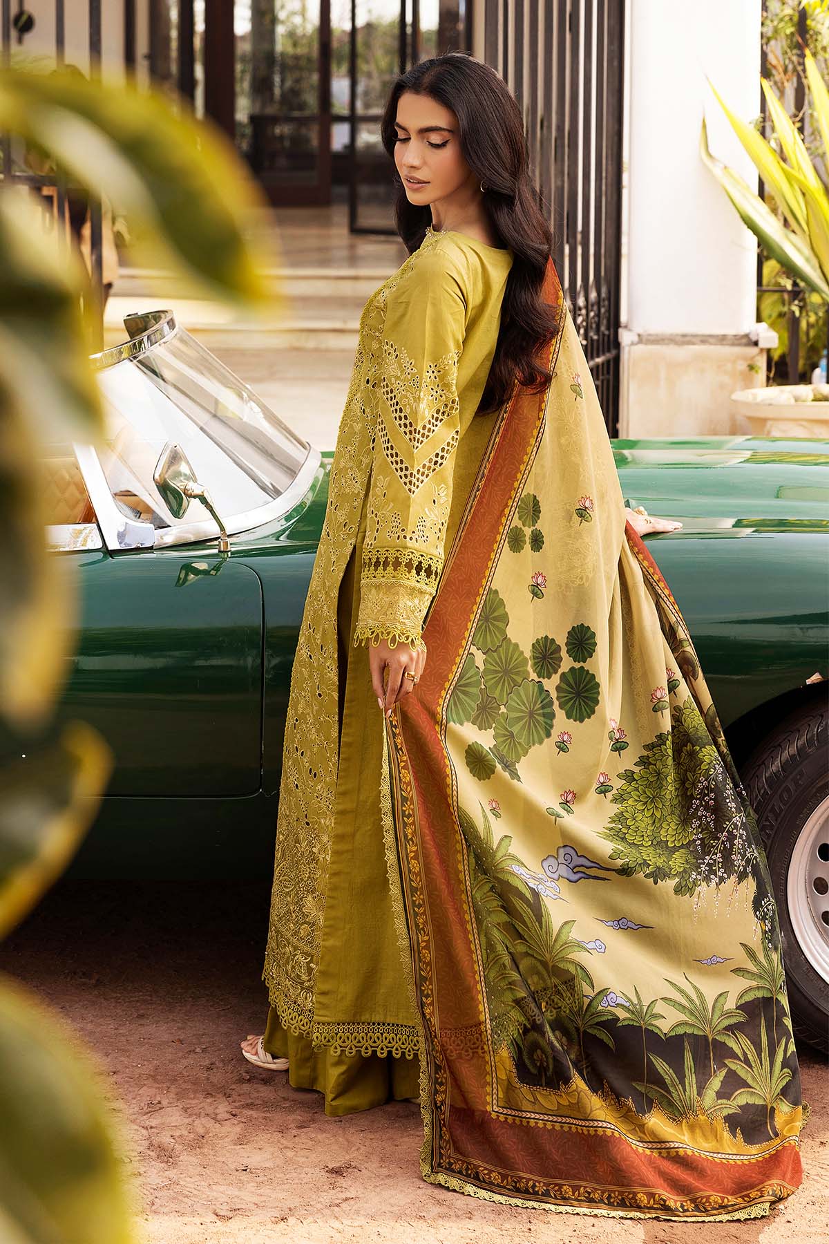 Motifz P/Luxury Lawn T/Dupatta`25 S#329