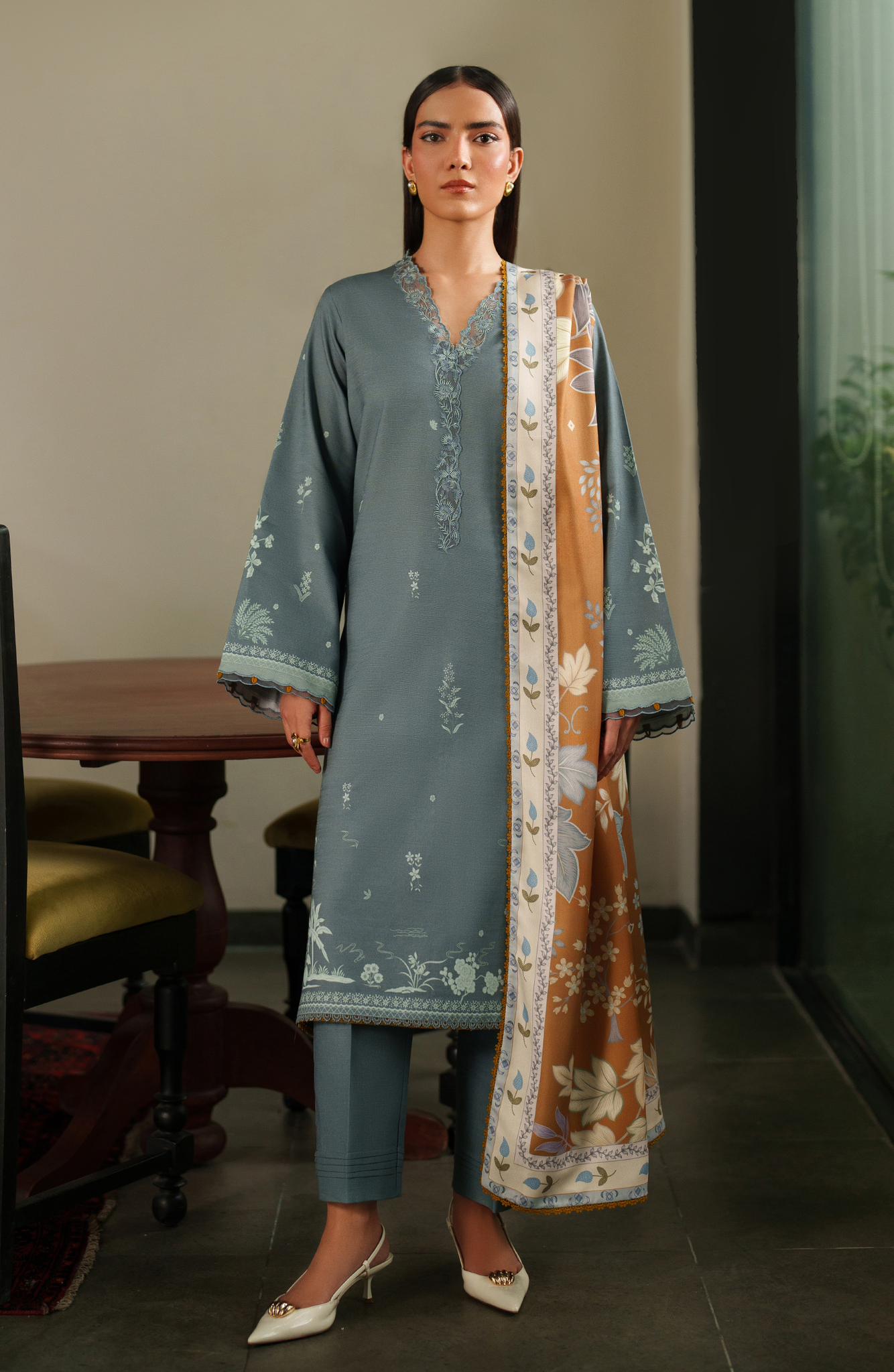 Seran Bellini Emb Winter`25 D#01