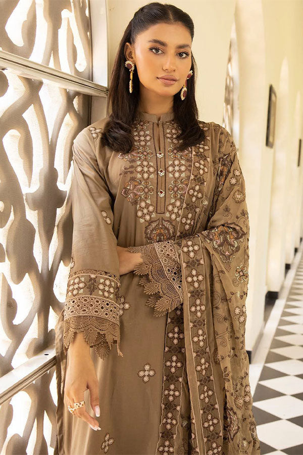 RA Mahee's Elegant Emb Lawn'24 D#4