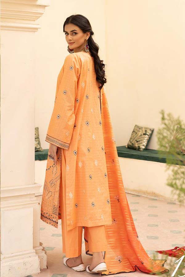 Shaista Emb Luxury Lawn`24 D#136