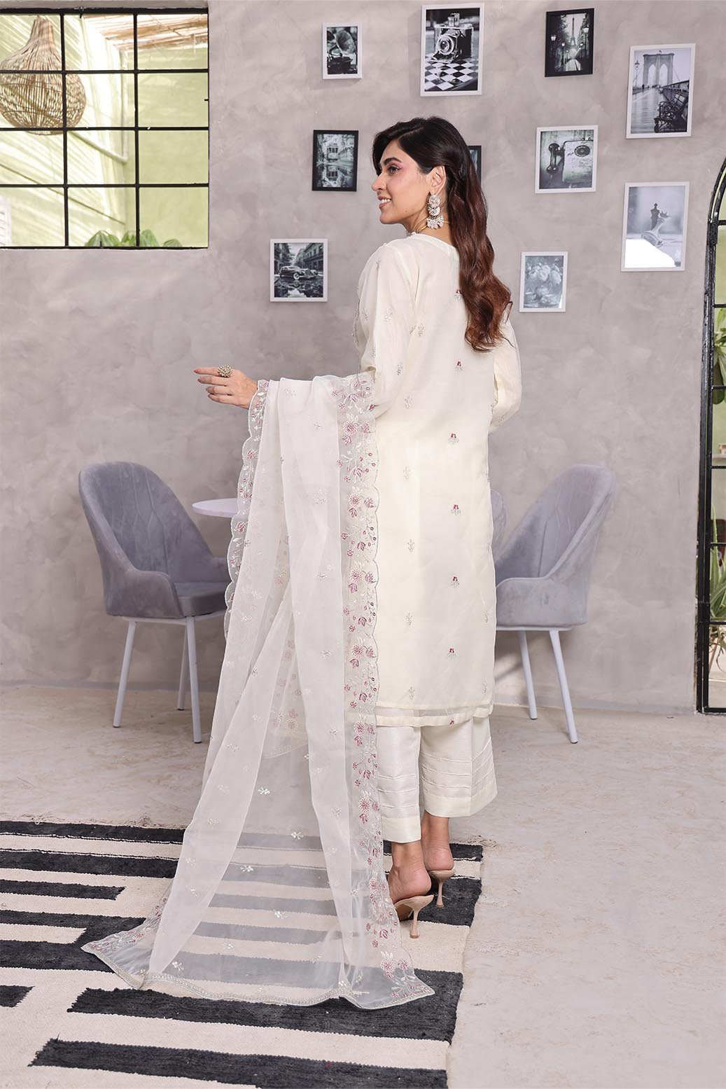 Mi Creation Sania L/Organza`25 D#1 (Cream)