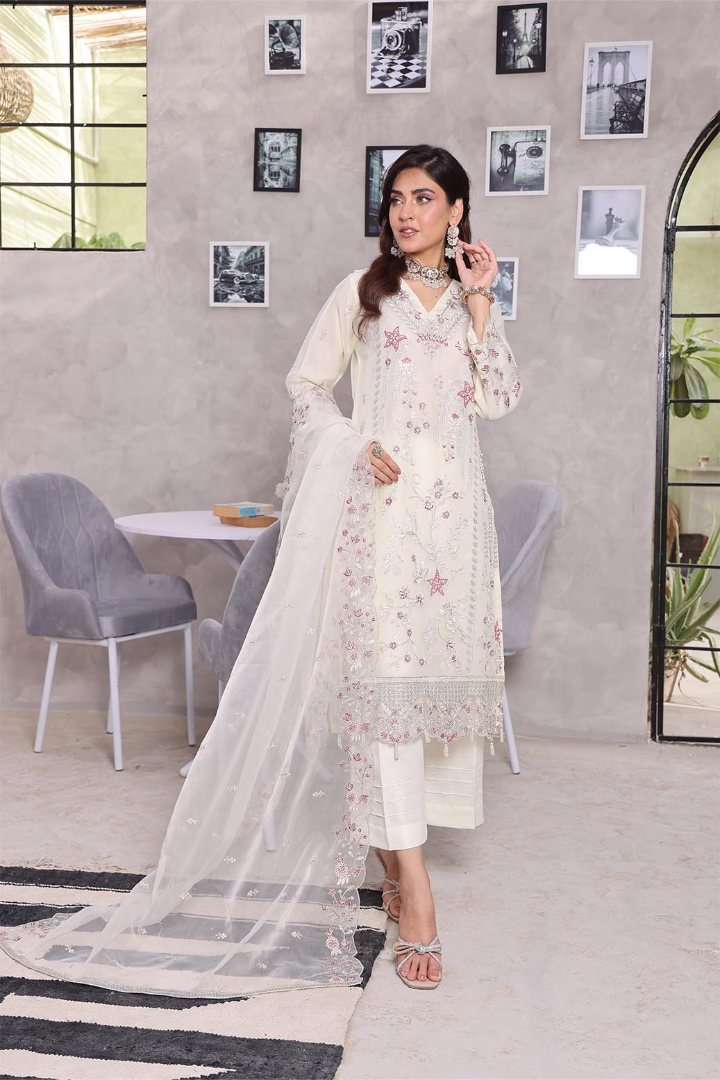 Mi Creation Sania L/Organza`25 D#1 (Cream)