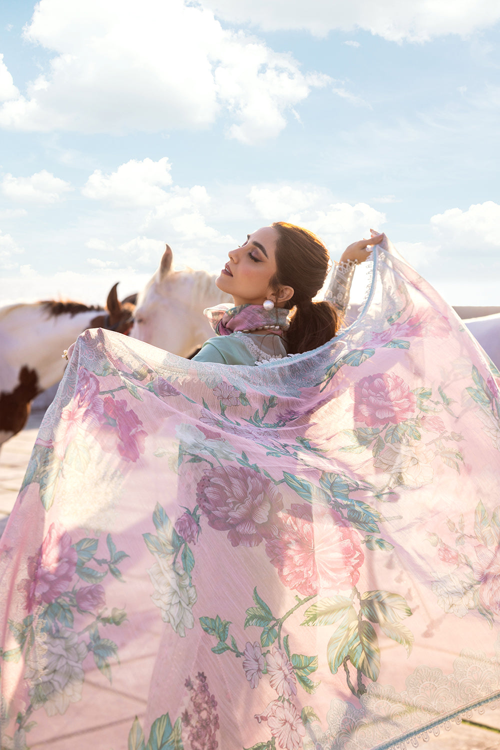 Saira Rizwan Luxury Lawn`24 (KESHI) D#2