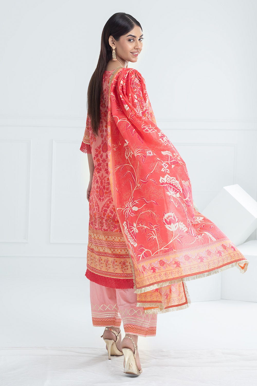 Gul Ahmed Summer Lawn'25 CL#52090