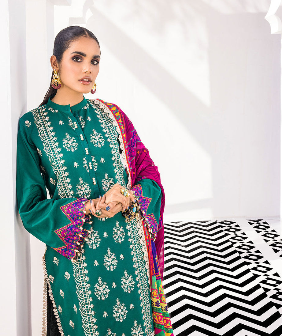 TAHRA By Zainab Chottani Eid Unstitched`22 D#03 (CRIMSON BREEZE)