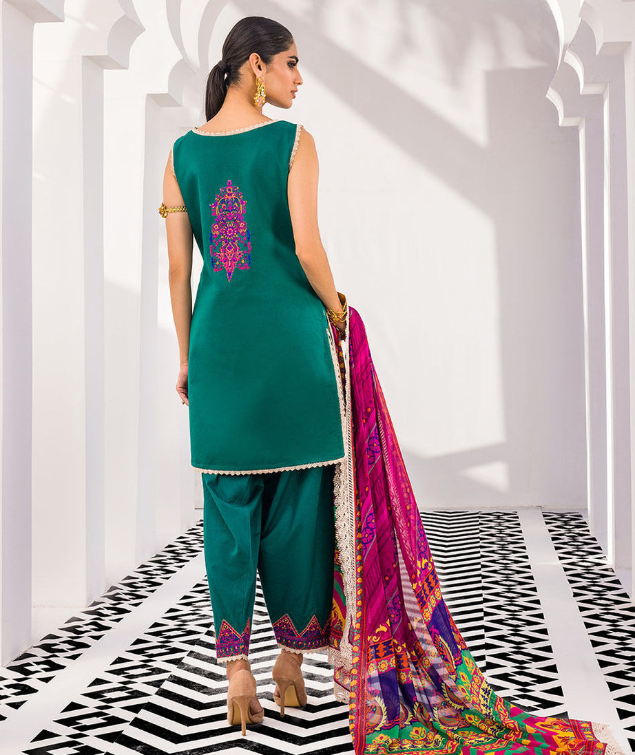 TAHRA By Zainab Chottani Eid Unstitched`22 D#03 (CRIMSON BREEZE)