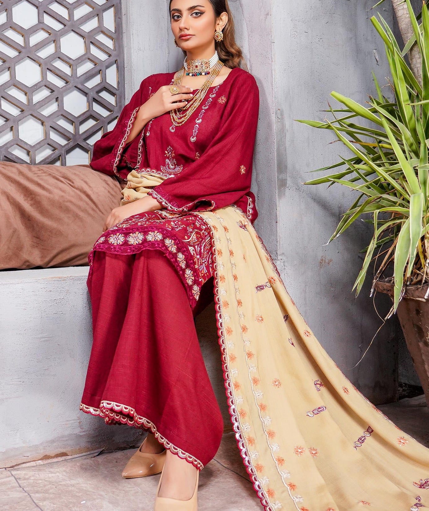 Lamhay Sawati Shawl'22 D#02