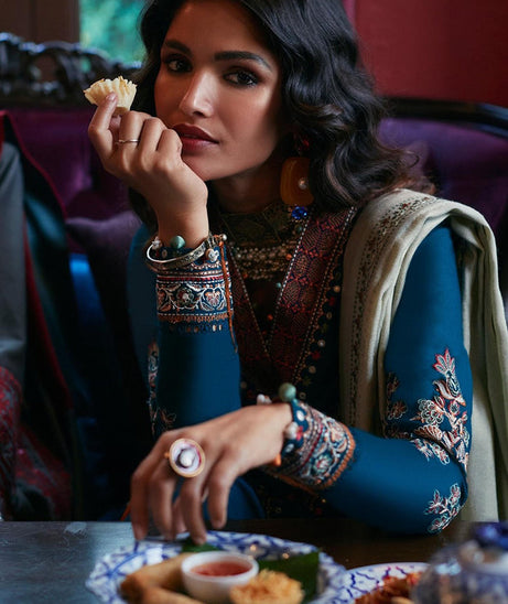 Zaha Winter Unstitched Collection'22 ZW#02 (JEHAN)