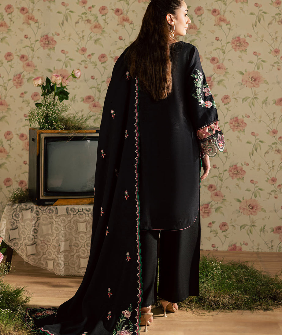 Mahnur Kaia Emb Linen`25 D#14