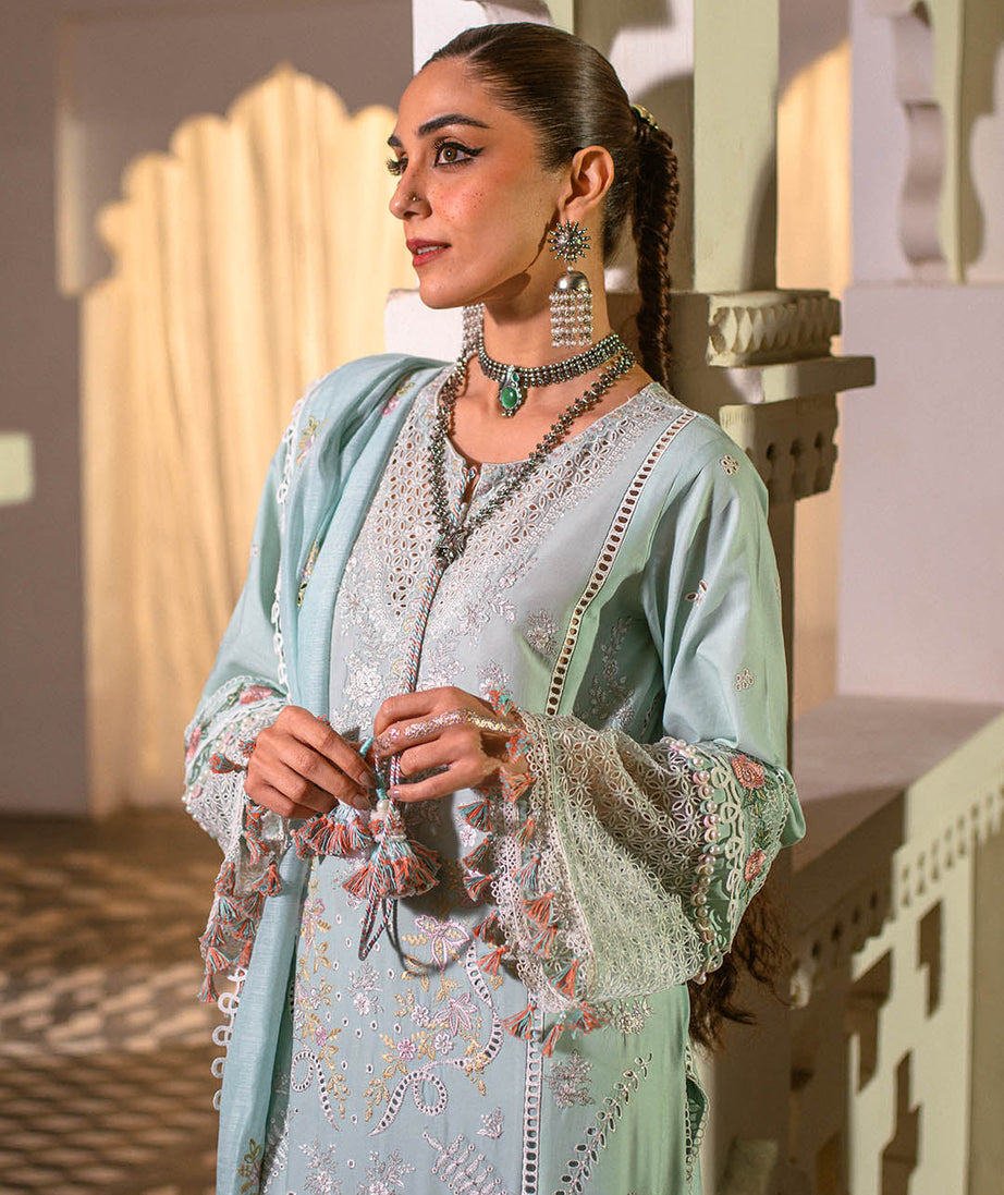 Sajna Luxury Festive Lawn'25 D#01 (Ersa)