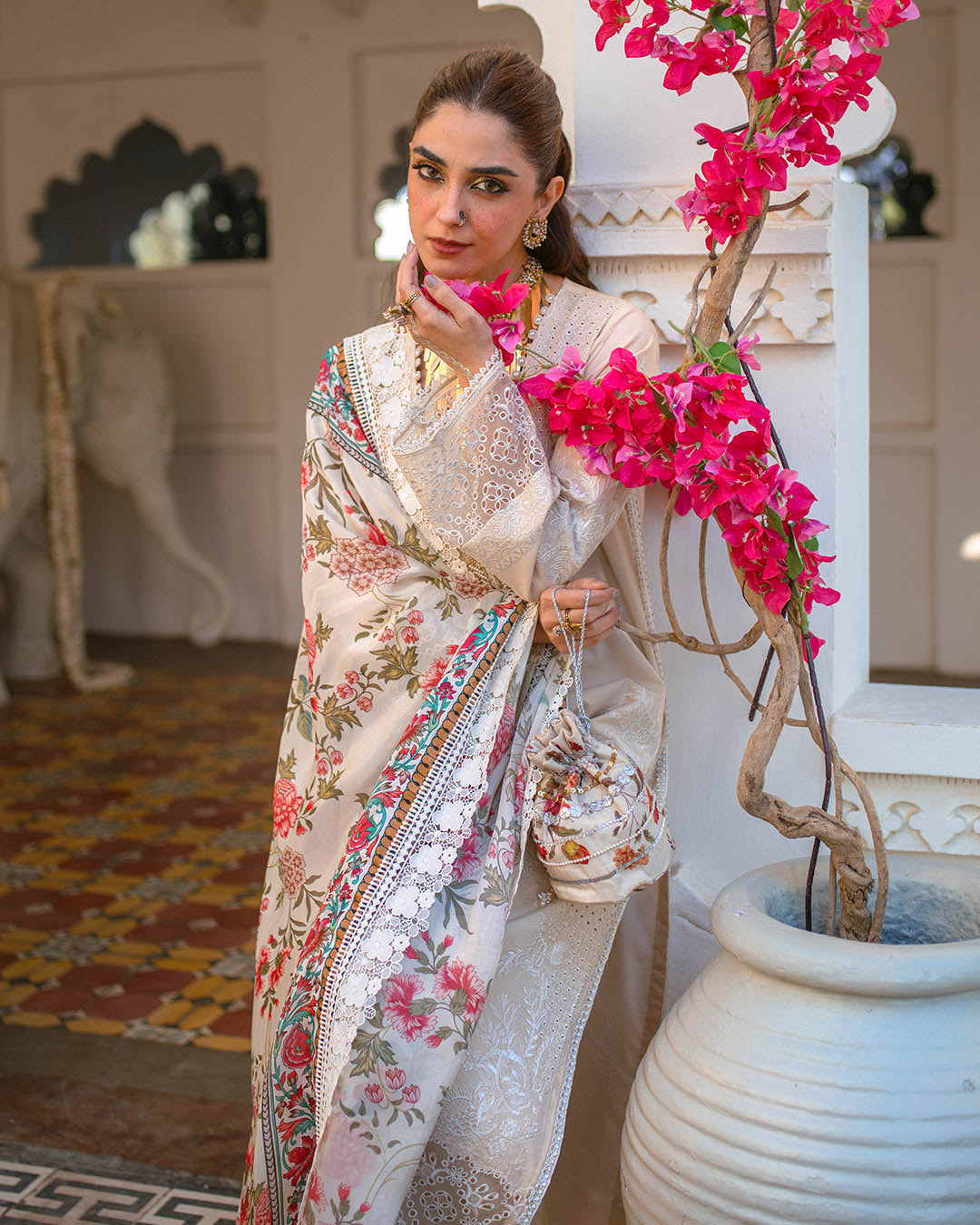 Sajna Luxury Festive Lawn'25 D#09 (Esme)