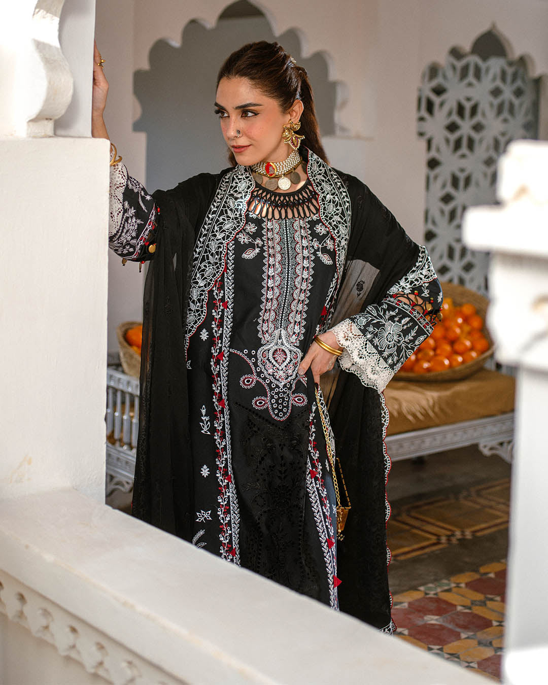 Sajna Luxury Festive Lawn'25 D#10 (Raya)
