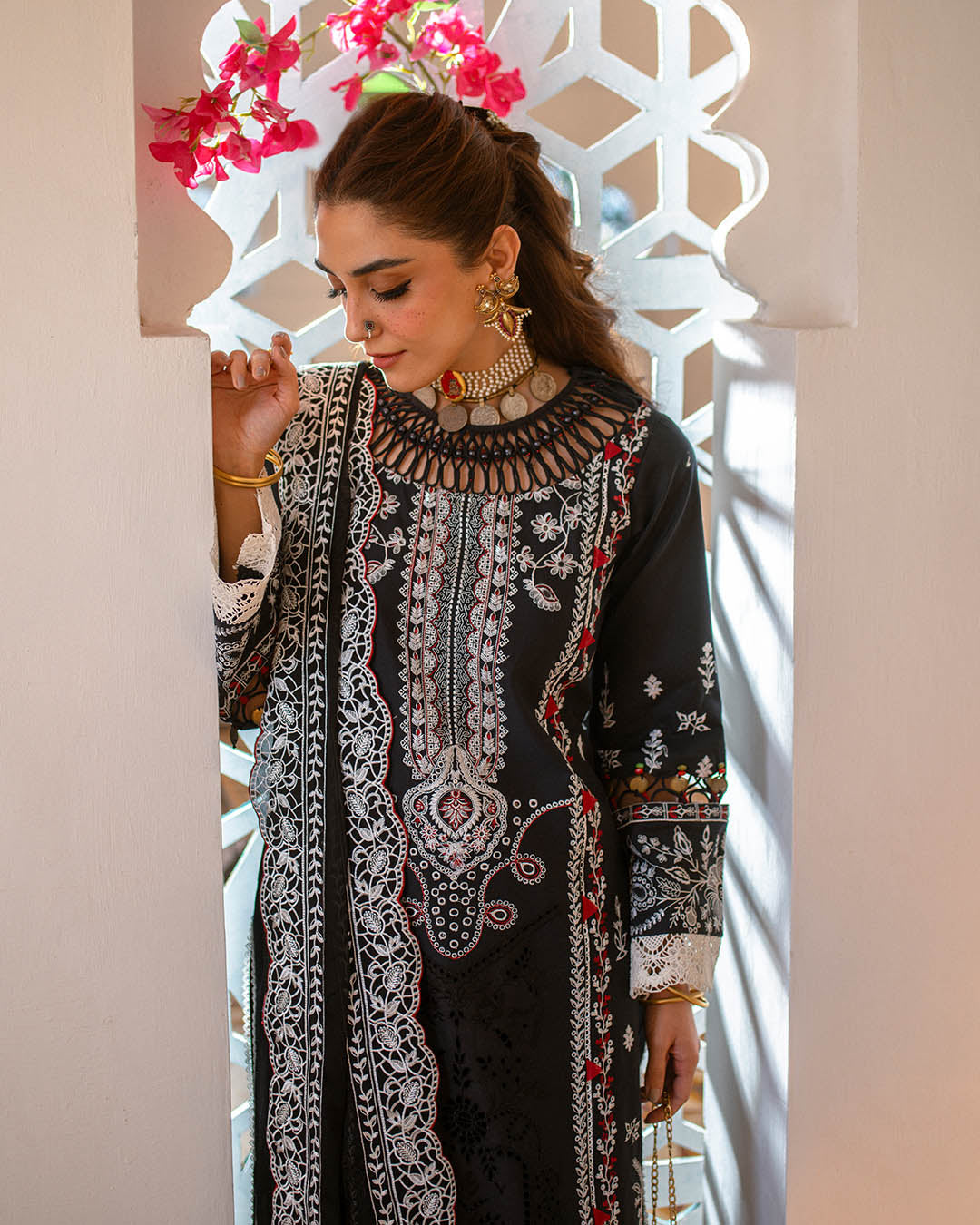 Sajna Luxury Festive Lawn'25 D#10 (Raya)