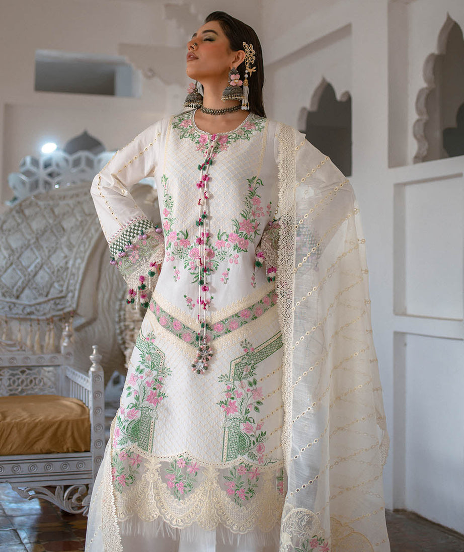 Sajna Luxury Festive Lawn'25 D#05 (Asra)