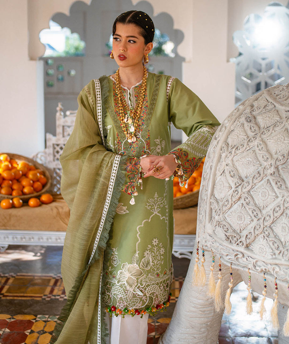 Sajna Luxury Festive Lawn'25 D#08 (Omavi)