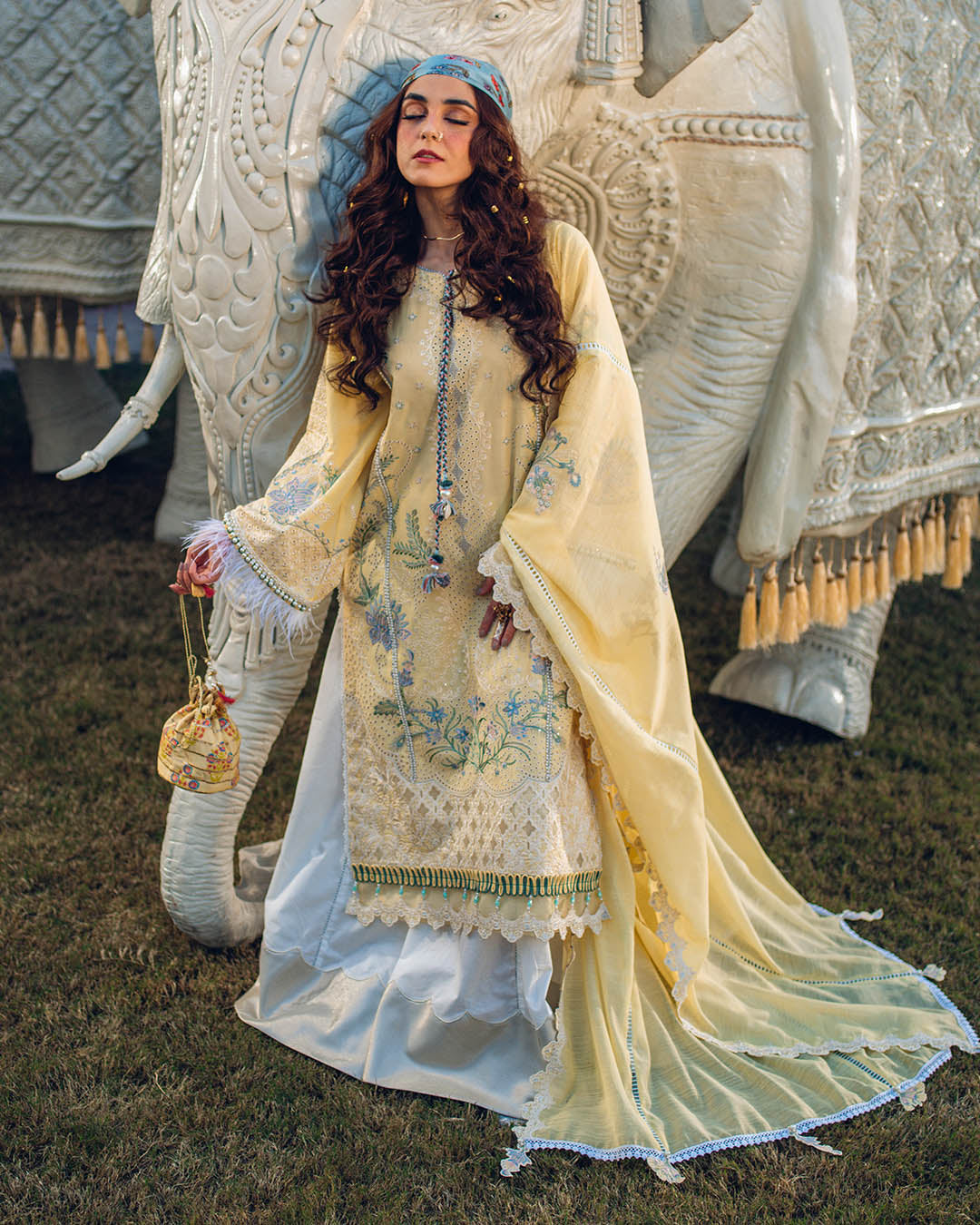 Sajna Luxury Festive Lawn'25 D#02 (Ayzel)