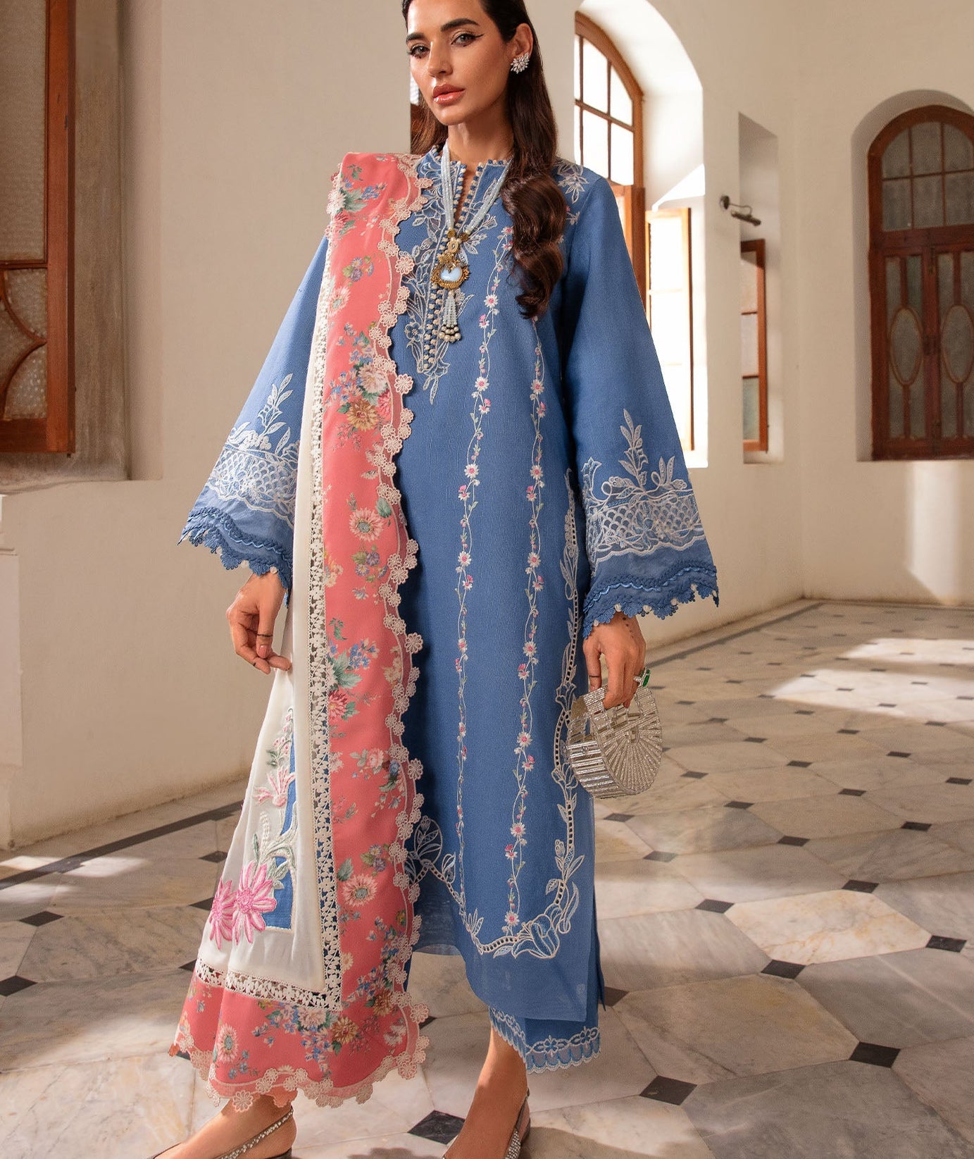 Crimson Aaleen Winter'24 D#04 (Modern Memsaab)