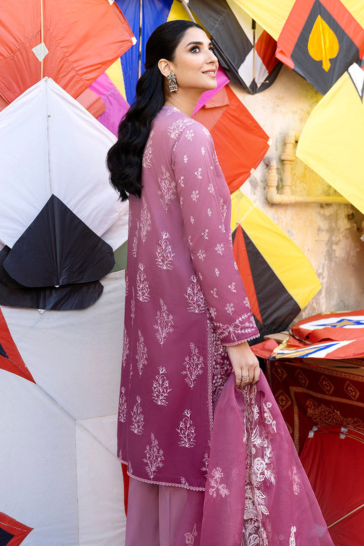 Cross Stitch Premium Lawn`23 D#13