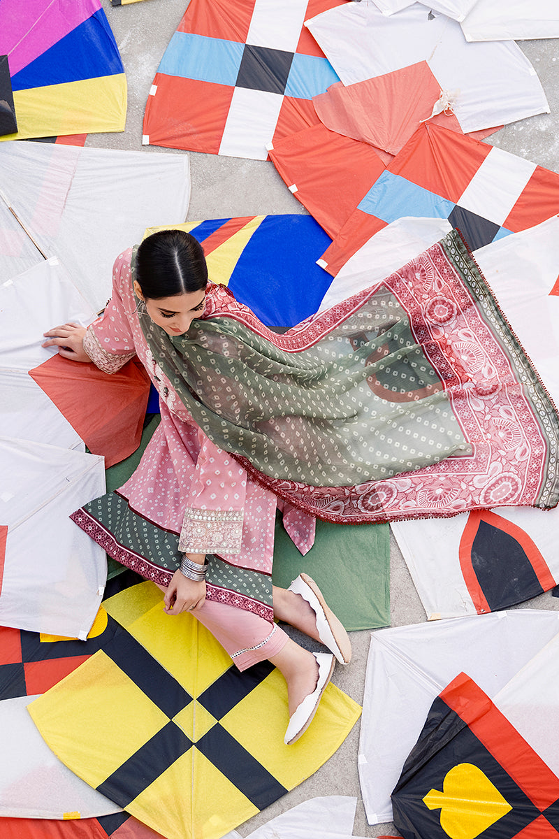 Cross Stitch Premium Lawn`23 D#16