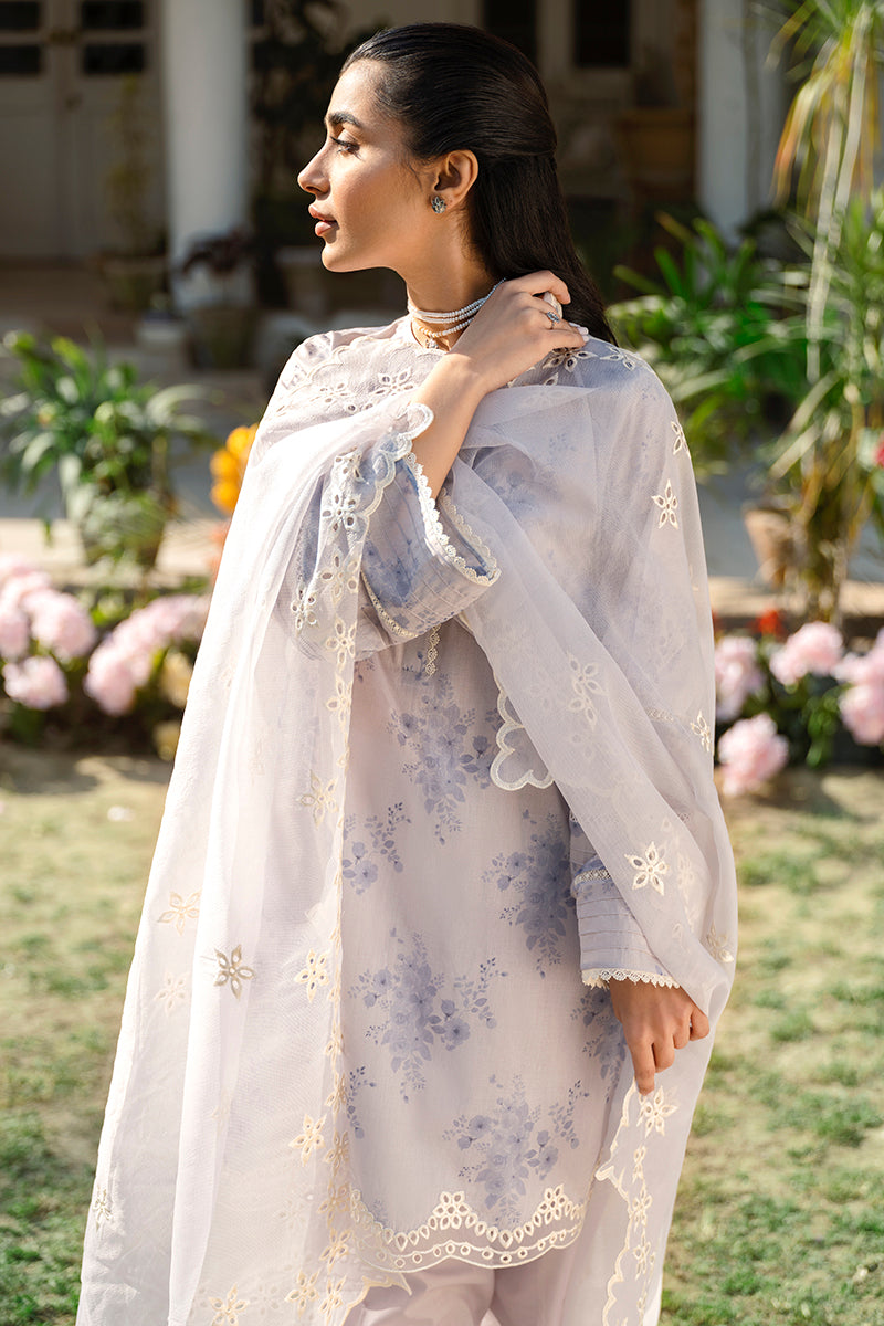 Cross Stitch Premium Lawn`23 D#17