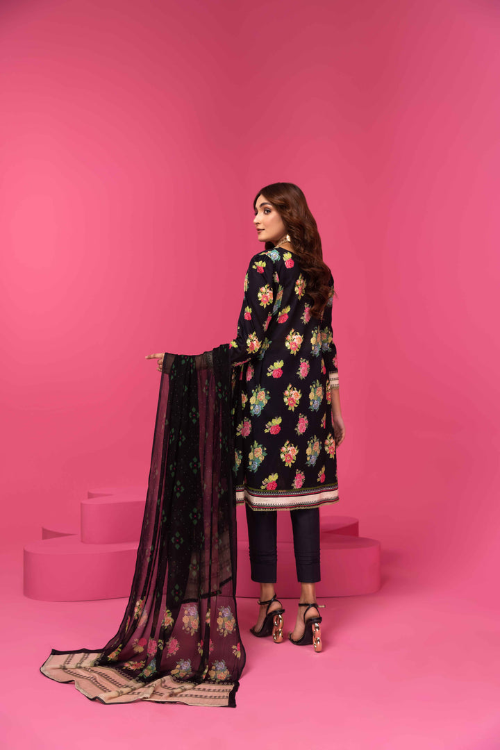 Gul-e-Lala Exclusive Lawn'24 D#05