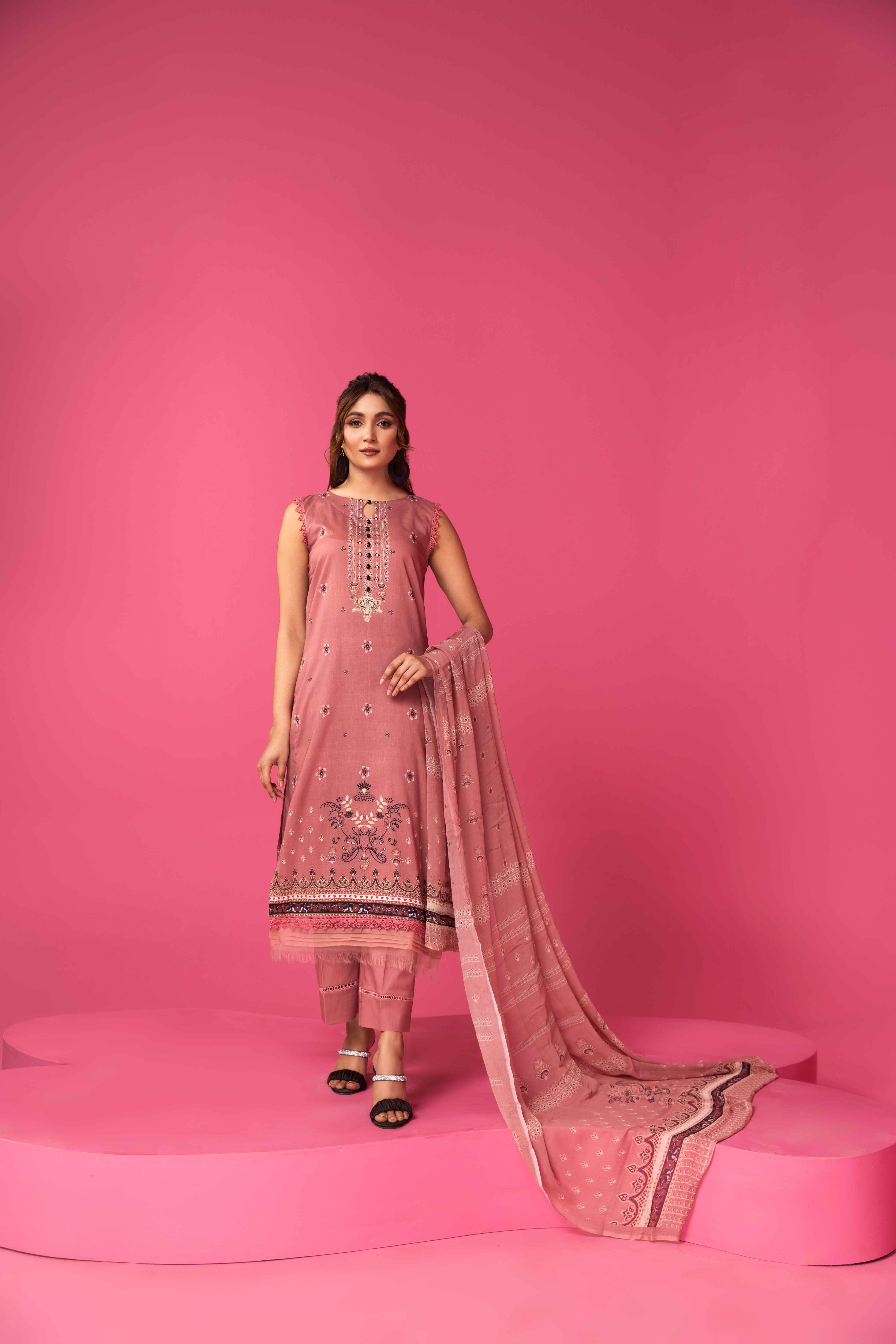 Gul-e-Lala Exclusive Lawn'24 D#04