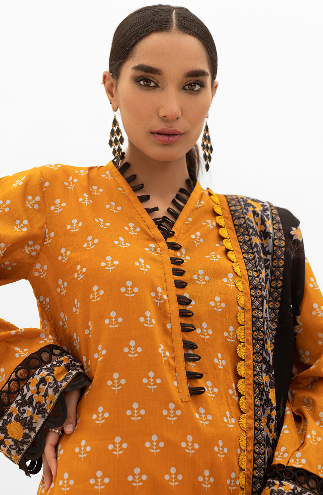 Orient S/S Lawn'22 OTL#017 Orange