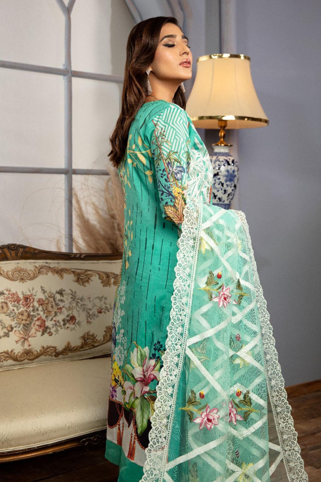 Fluorite Exclusive Lawn`22 D#04