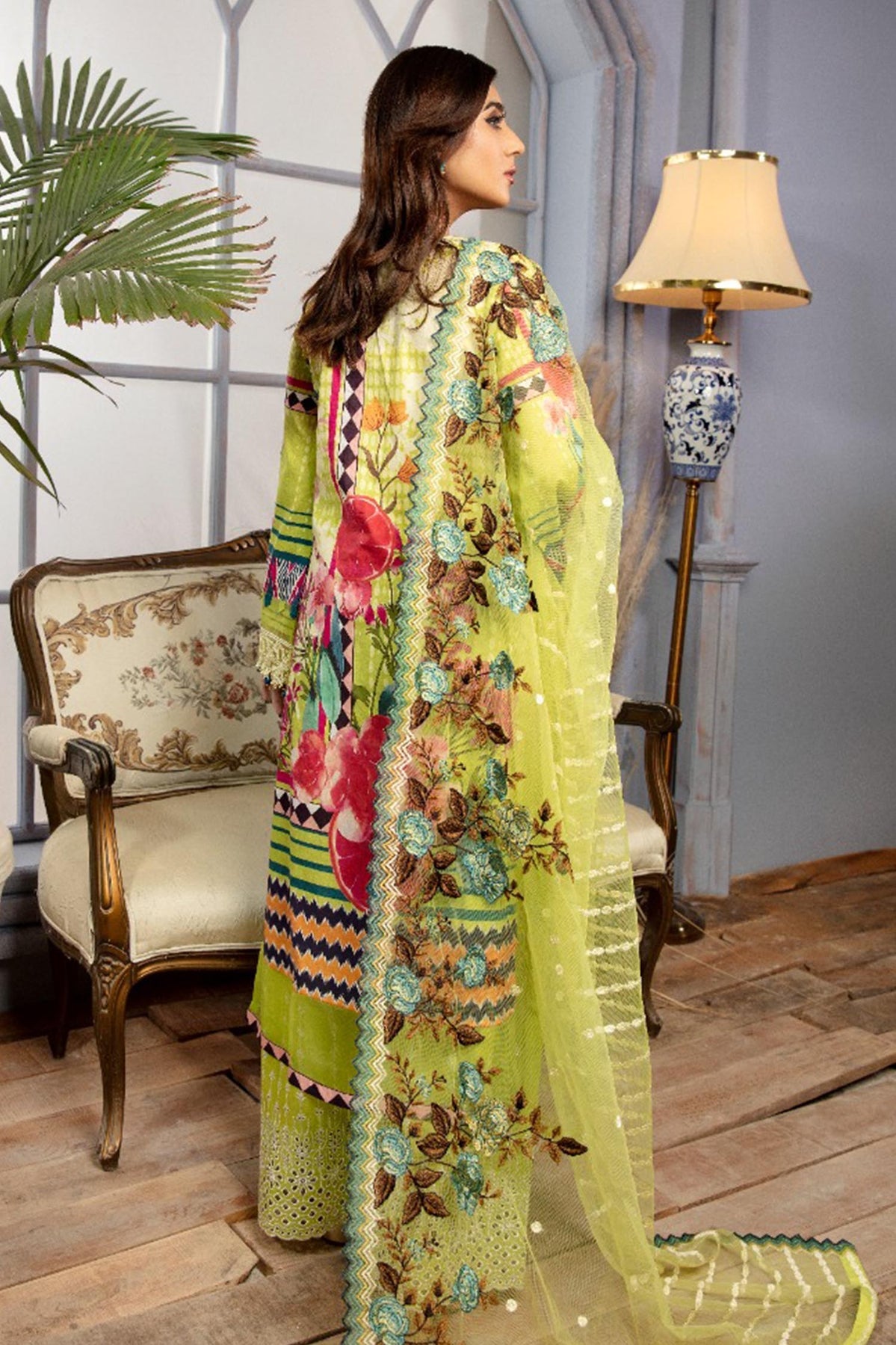 Fluorite Exclusive Lawn`22 D#06