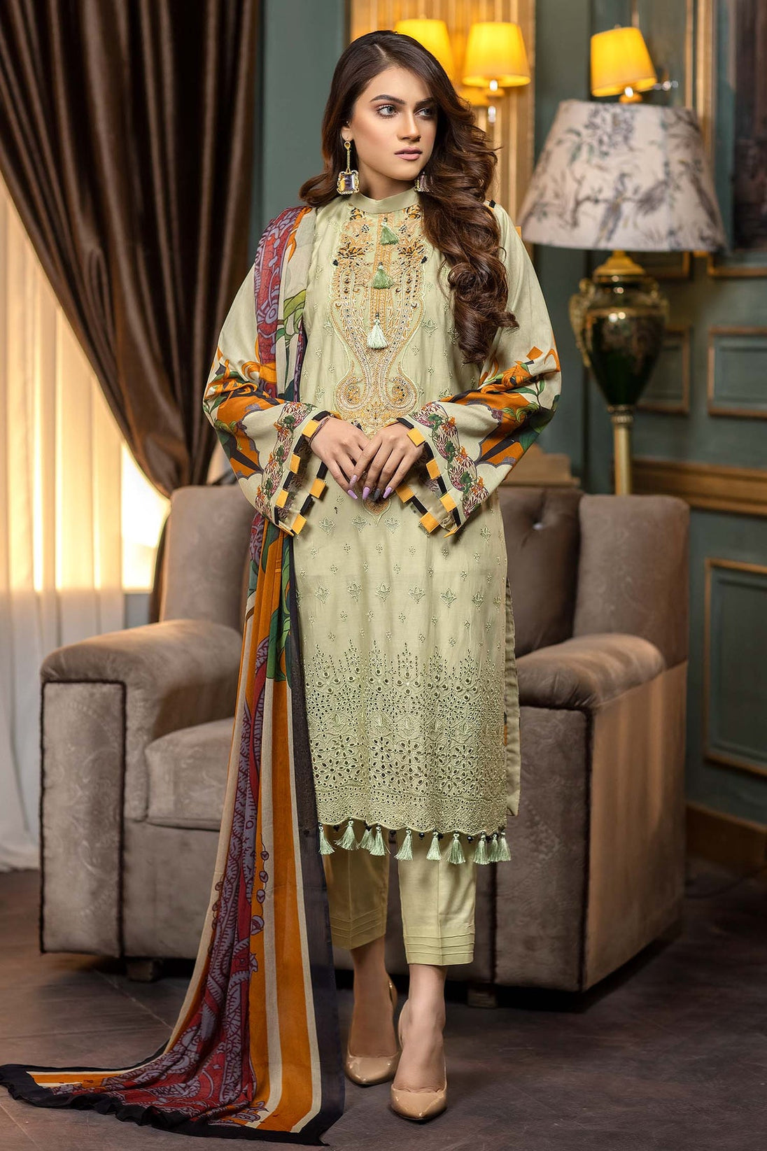 Zebaish Rang-e-Bahar Emb Lawn'22 D#8