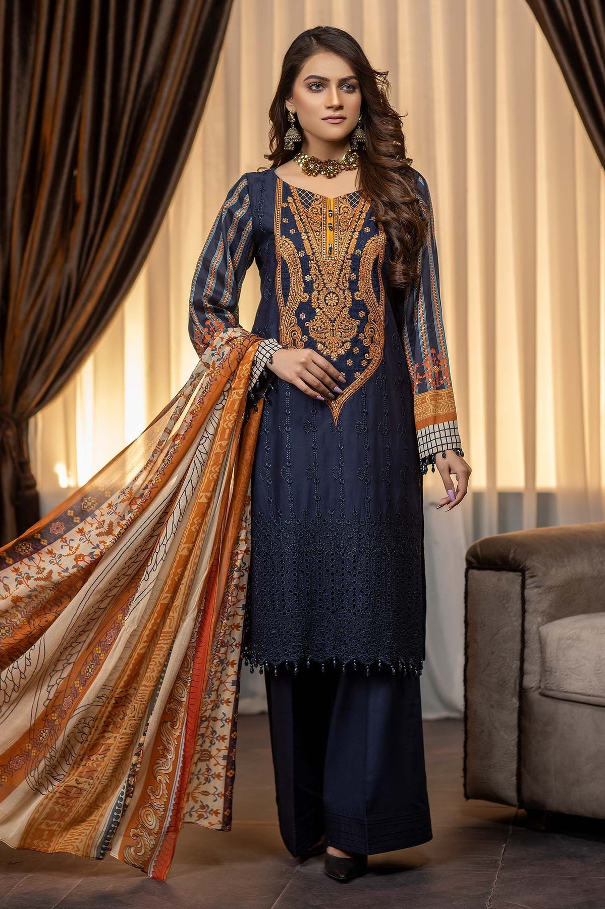Zebaish Rang-e-Bahar Emb Lawn'22 D#9